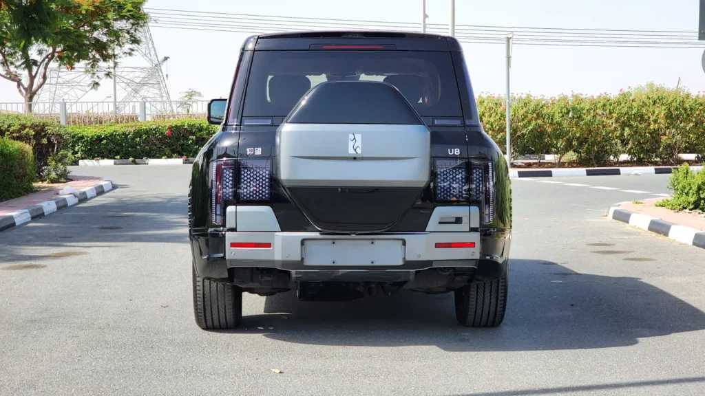 BYD Yangwang U8 2024