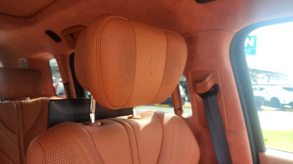 BYD Yangwang U8 2024