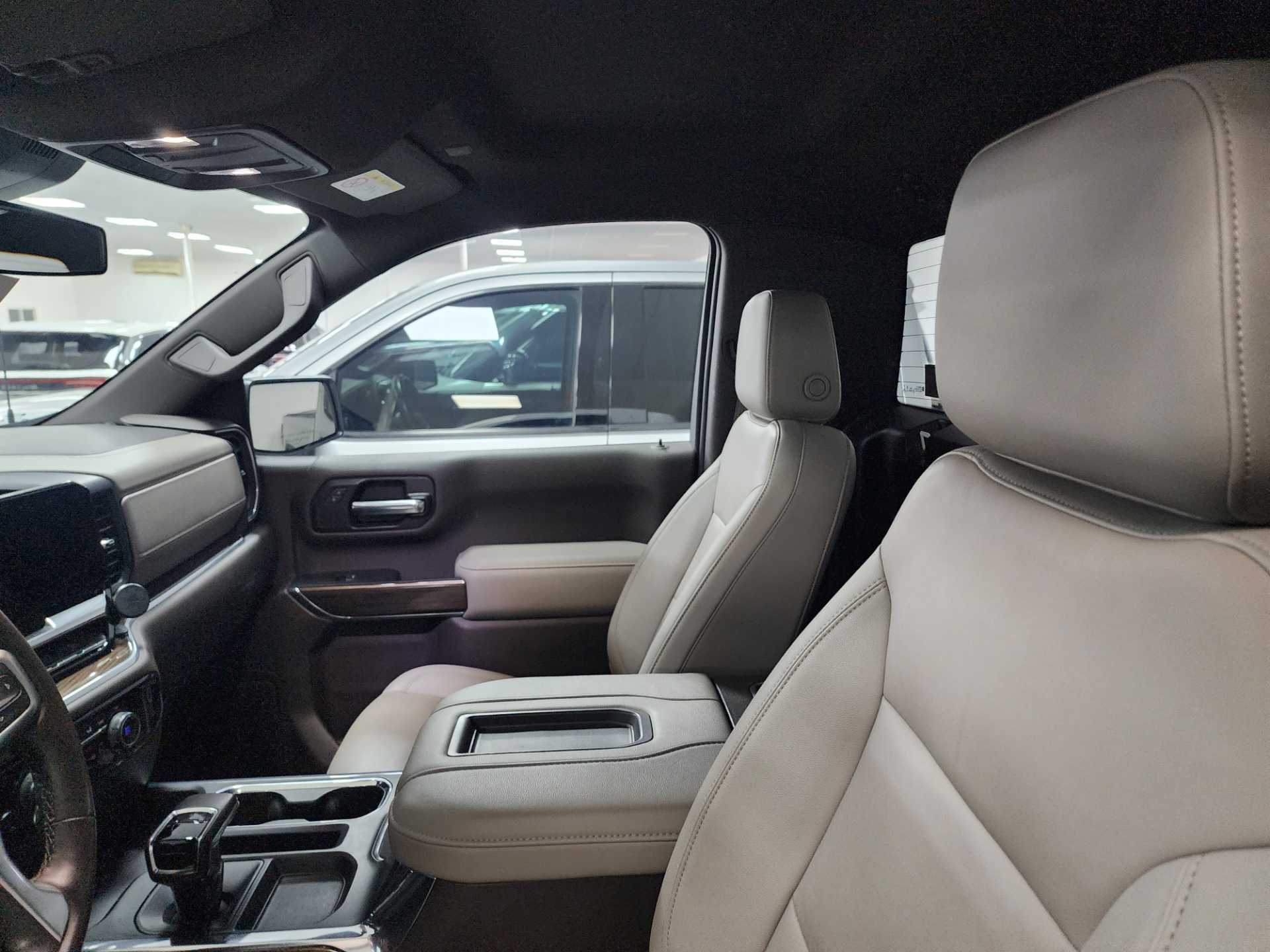 شيفروليه سلفرادو 2022