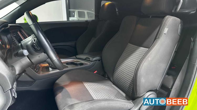 Dodge Challenger 2023