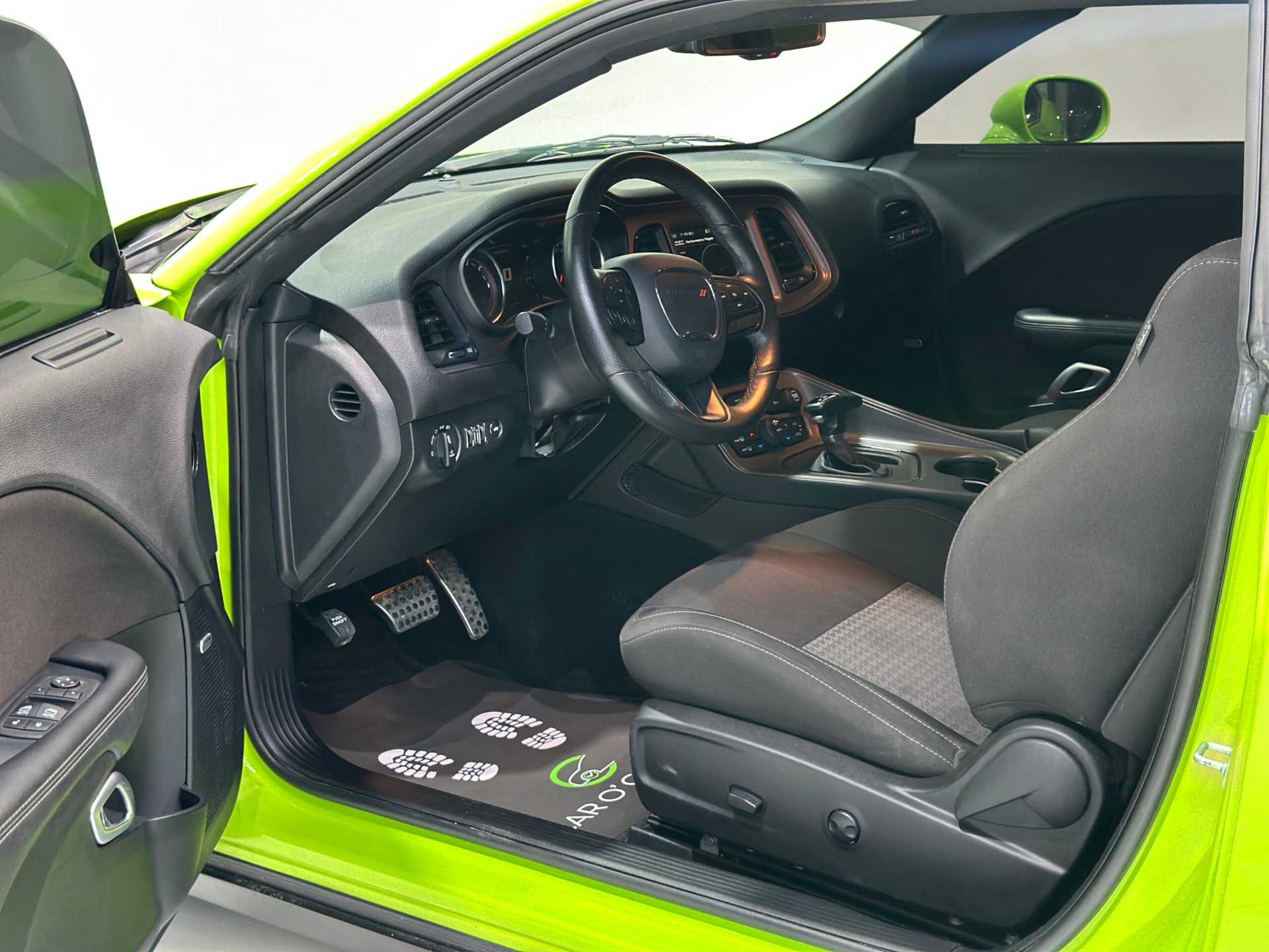 Dodge Challenger 2023