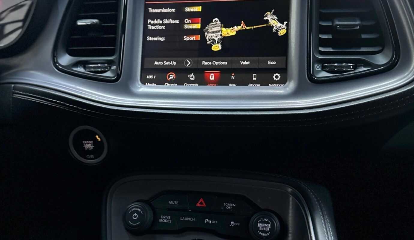 Dodge Challenger 2023