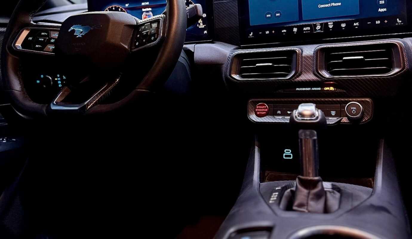 فورد موستانج 2024