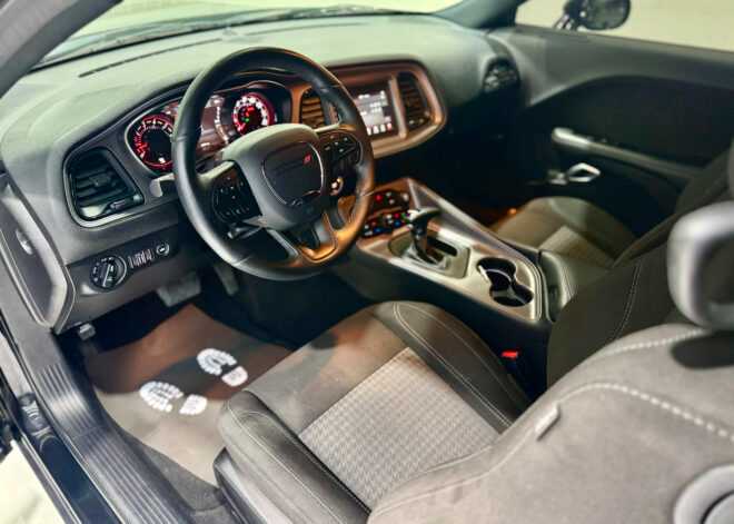 دودج تشالنجر 2023