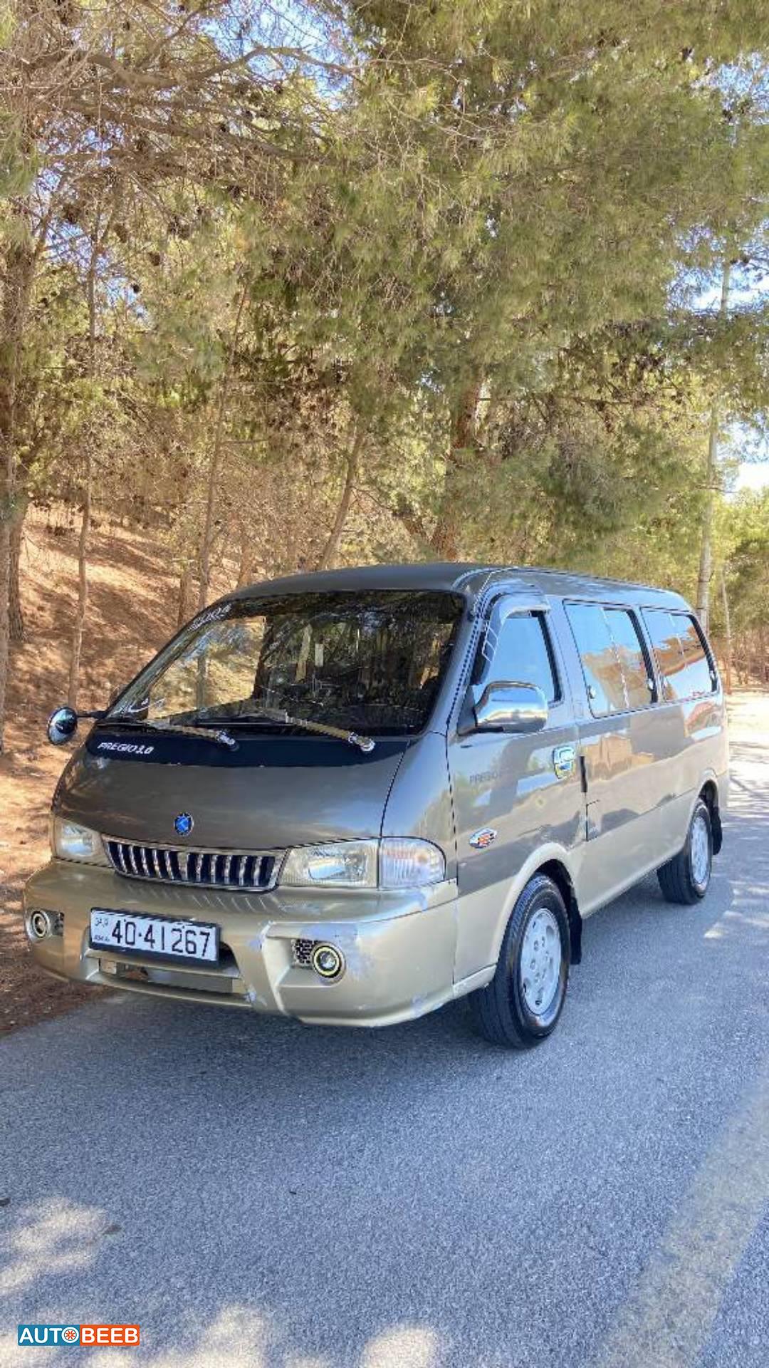 Minibus KIA 2004