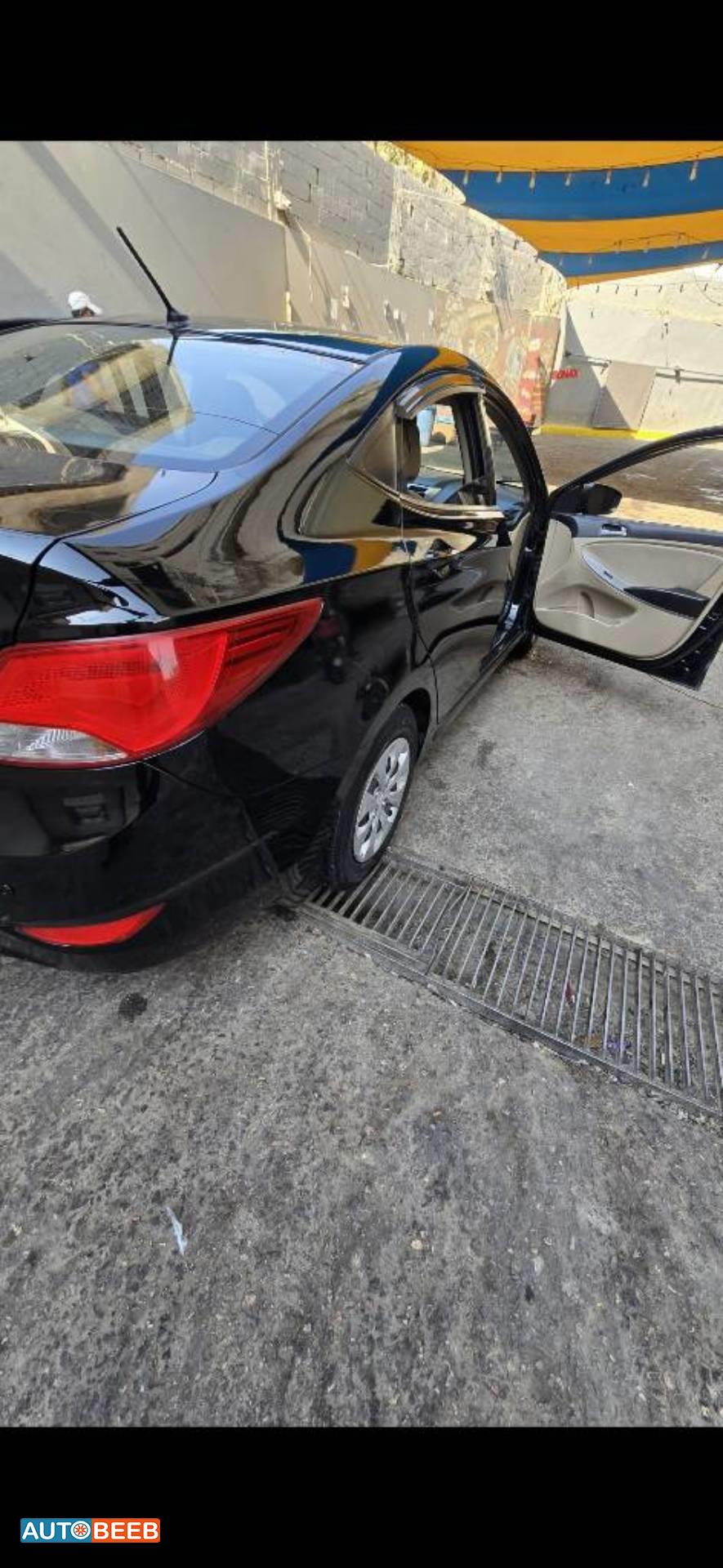 هيونداي اكسنت 2016