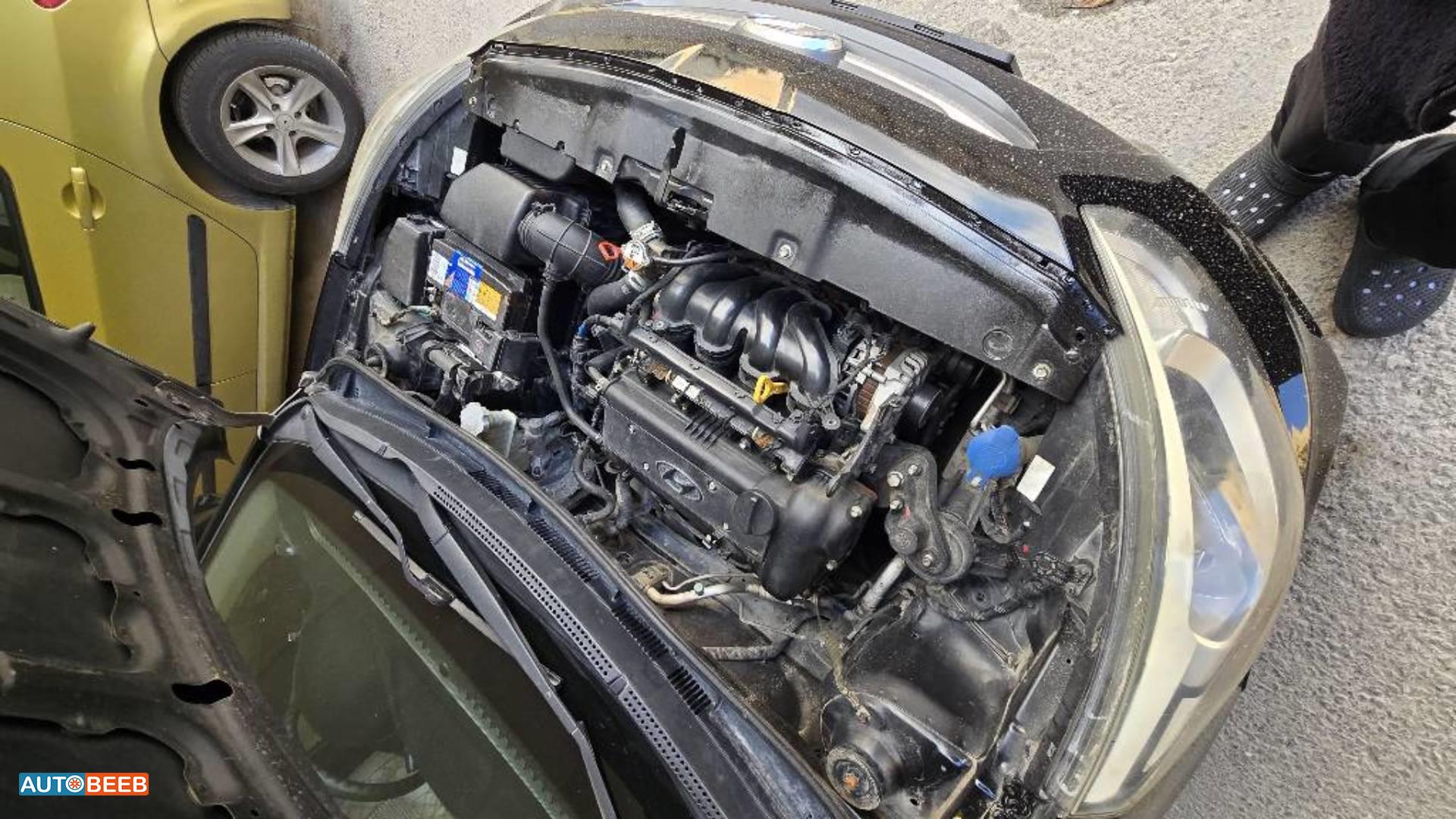 هيونداي اكسنت 2016