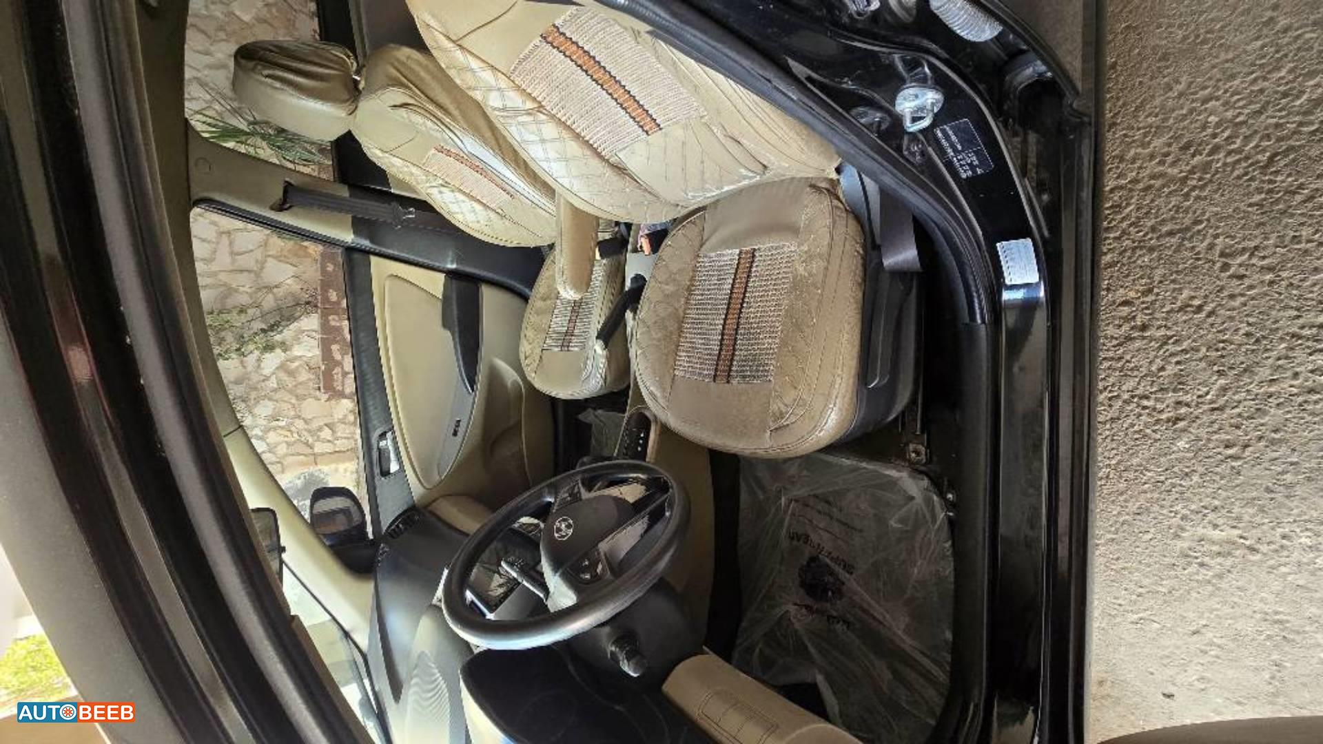 هيونداي اكسنت 2016