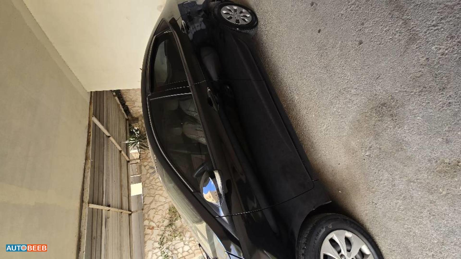 هيونداي اكسنت 2016