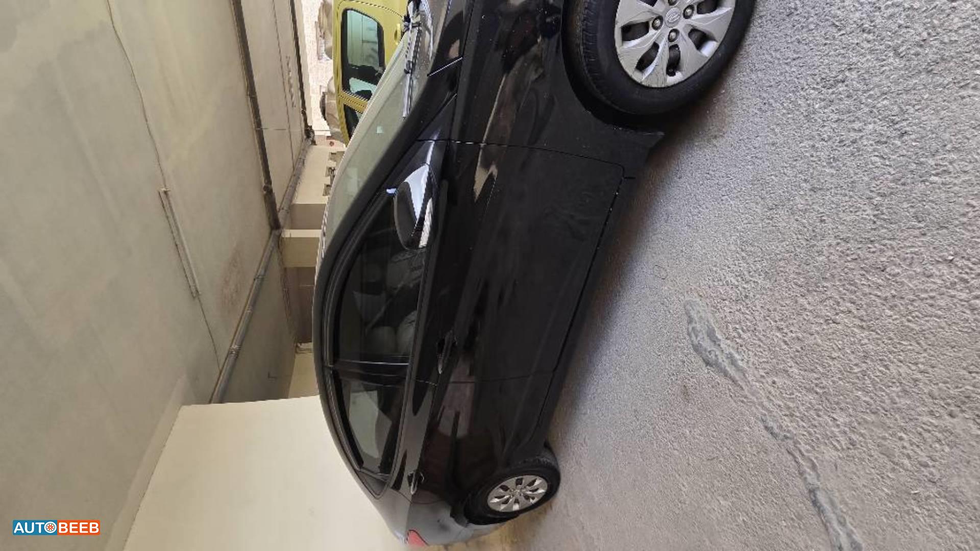 هيونداي اكسنت 2016