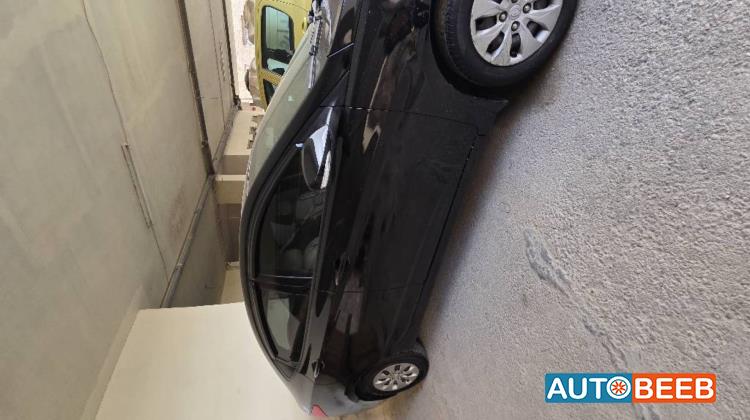 هيونداي اكسنت 2016