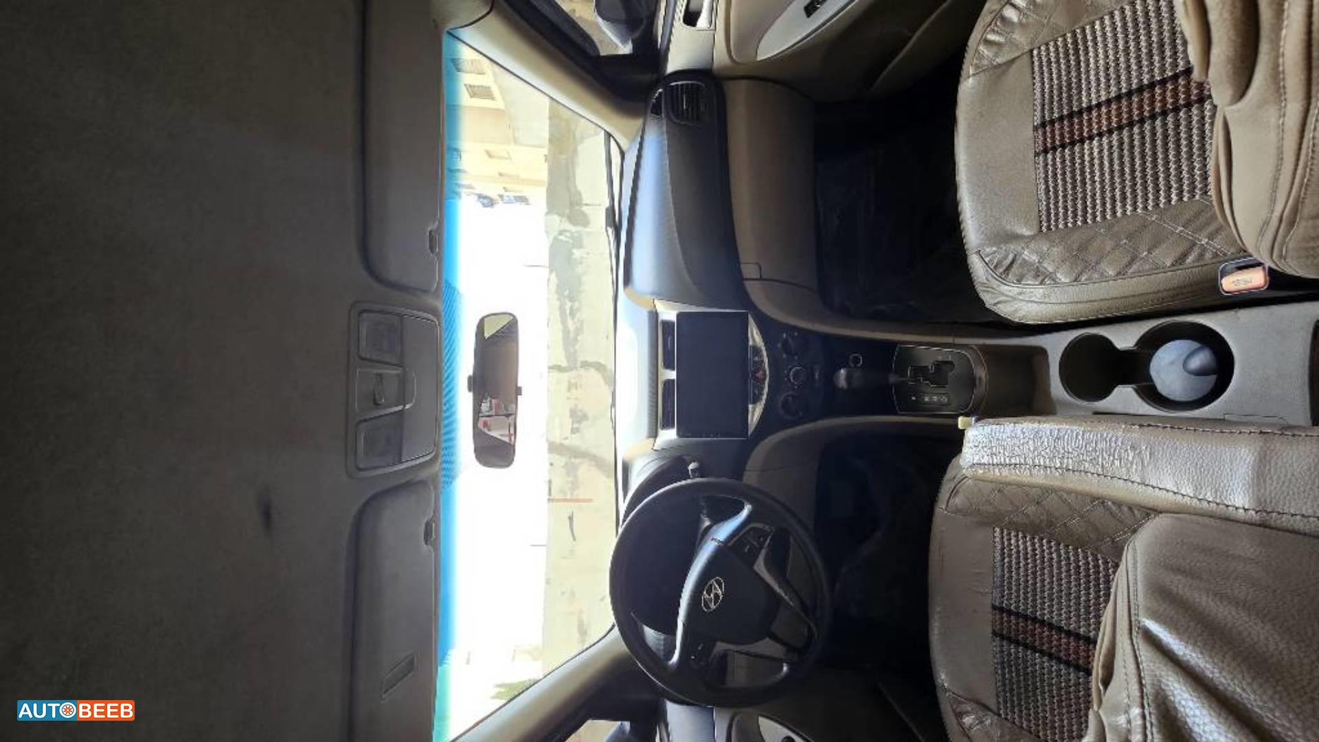 هيونداي اكسنت 2016