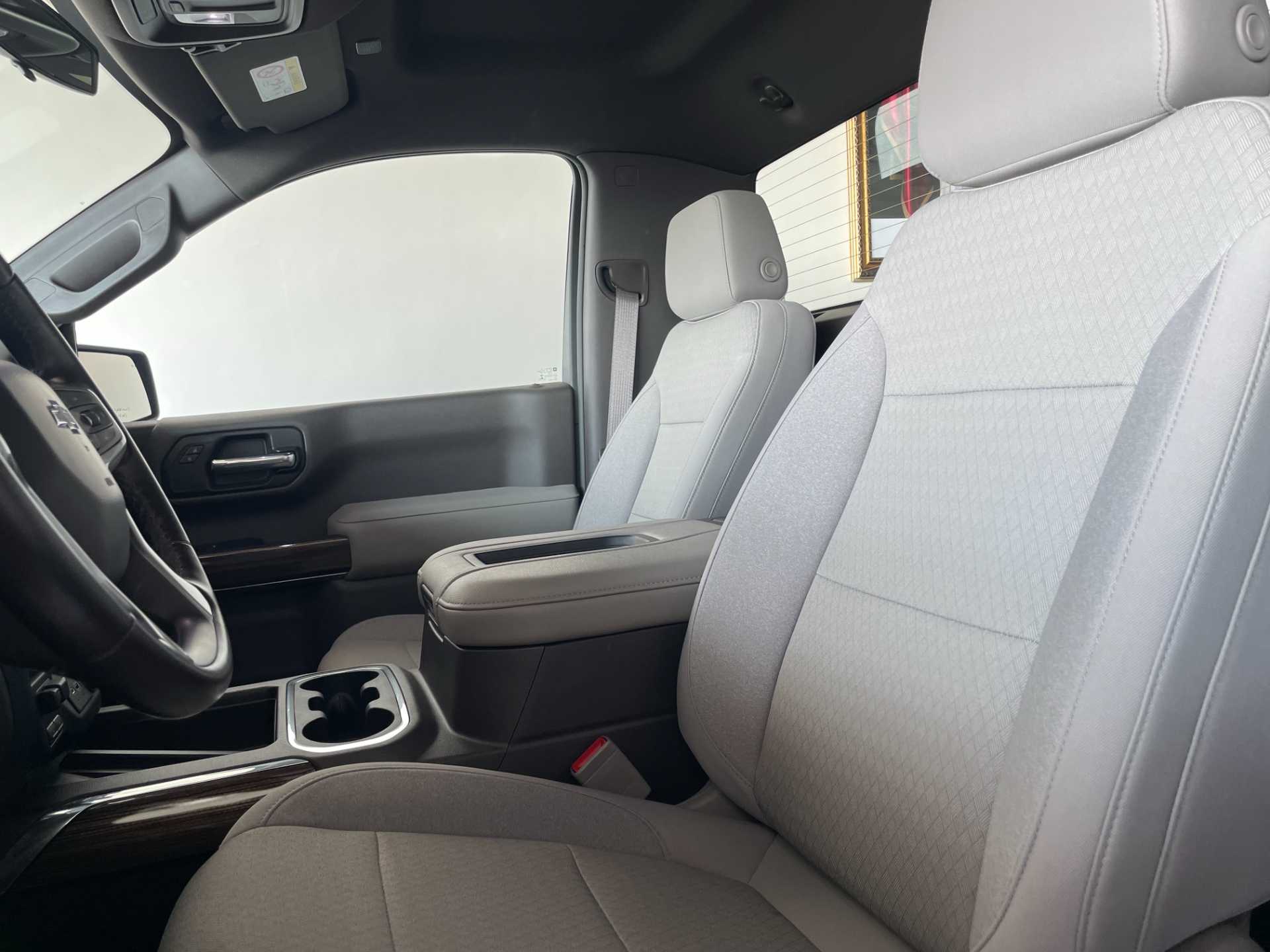 شيفروليه سلفرادو 2022