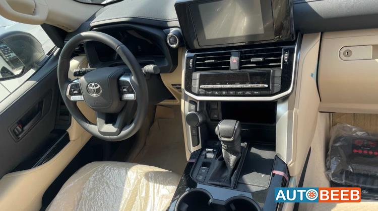 Toyota Land Cruiser 2025