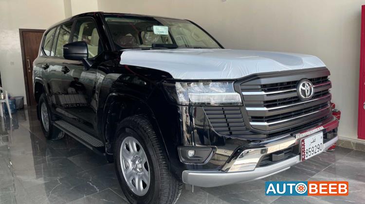 تويوتا لاندكروزر 2025