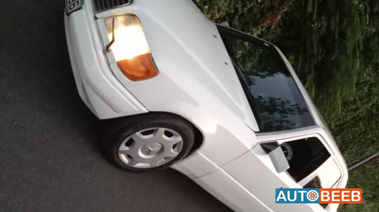 Mercedes Benz E200 1995