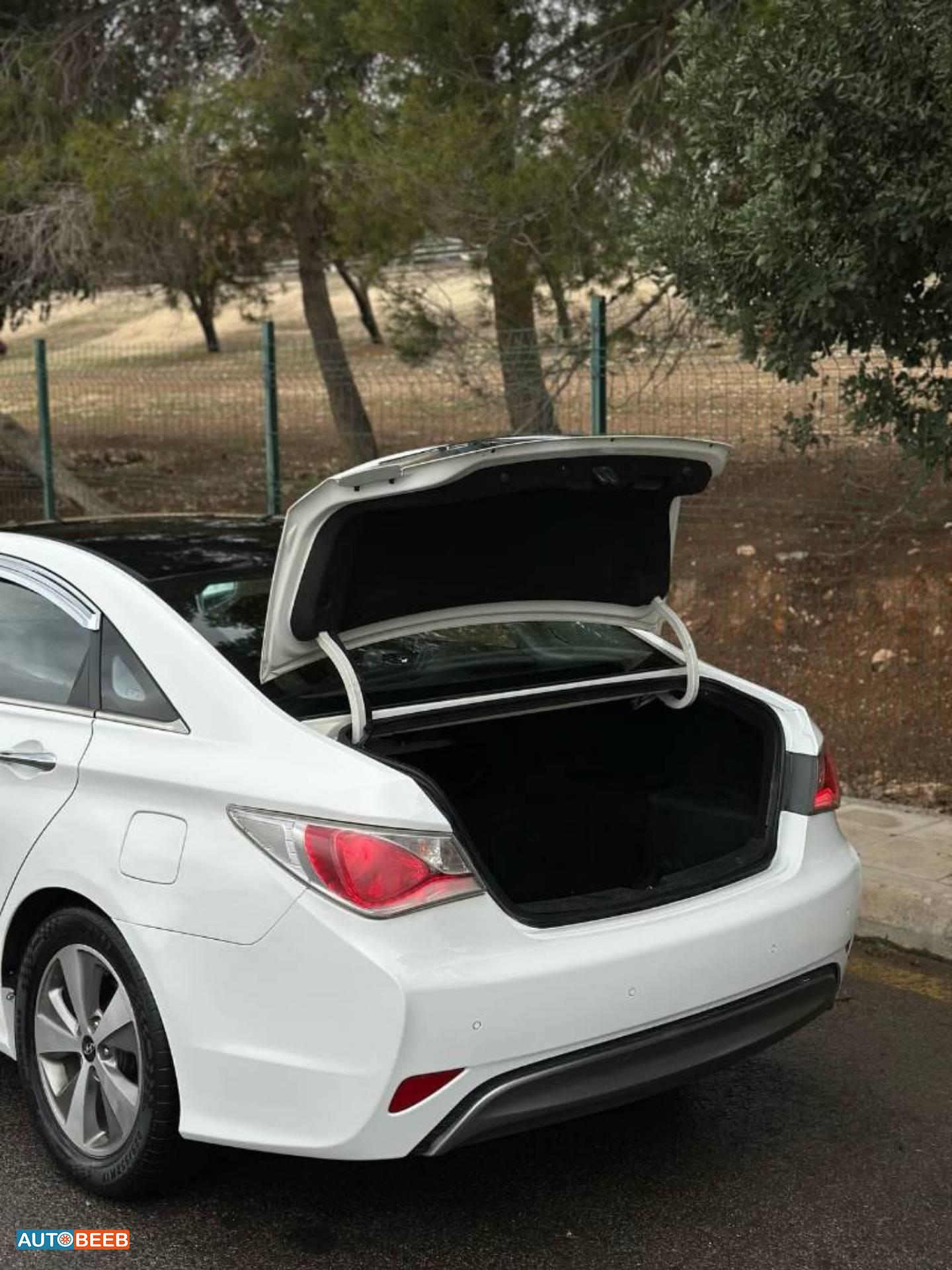 هيونداي سوناتا 2012