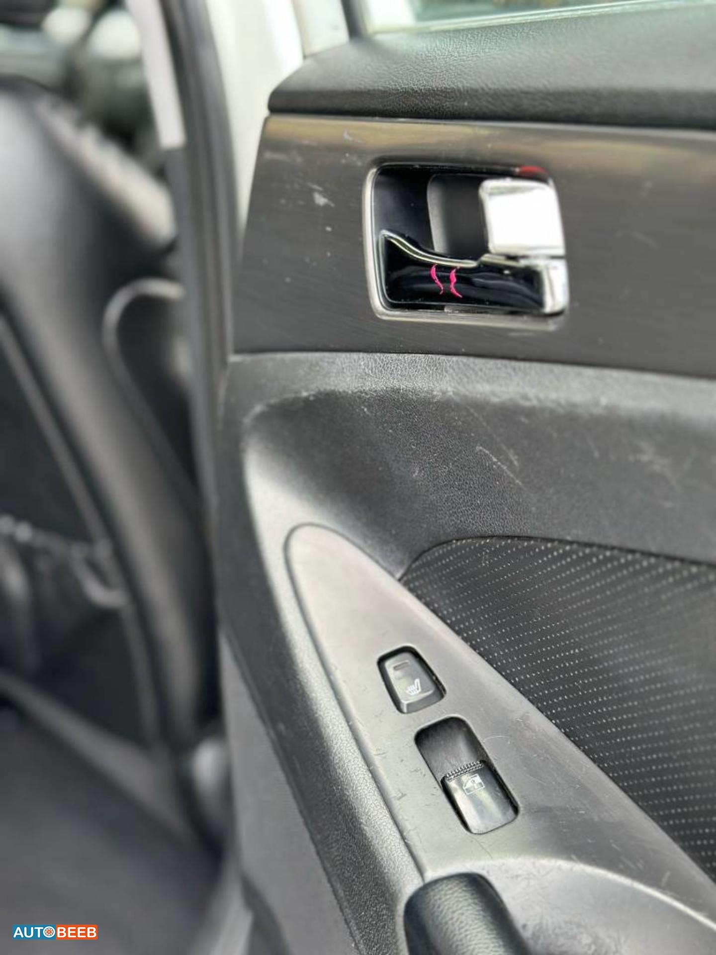 هيونداي سوناتا 2012