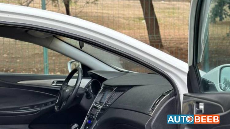 هيونداي سوناتا 2012