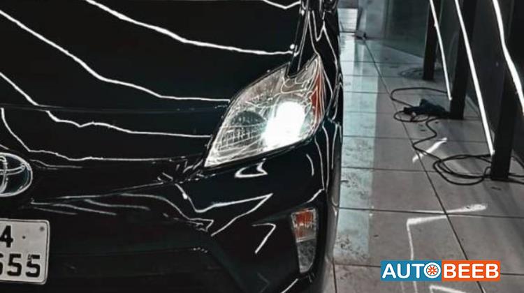 تويوتا بريوس 2014