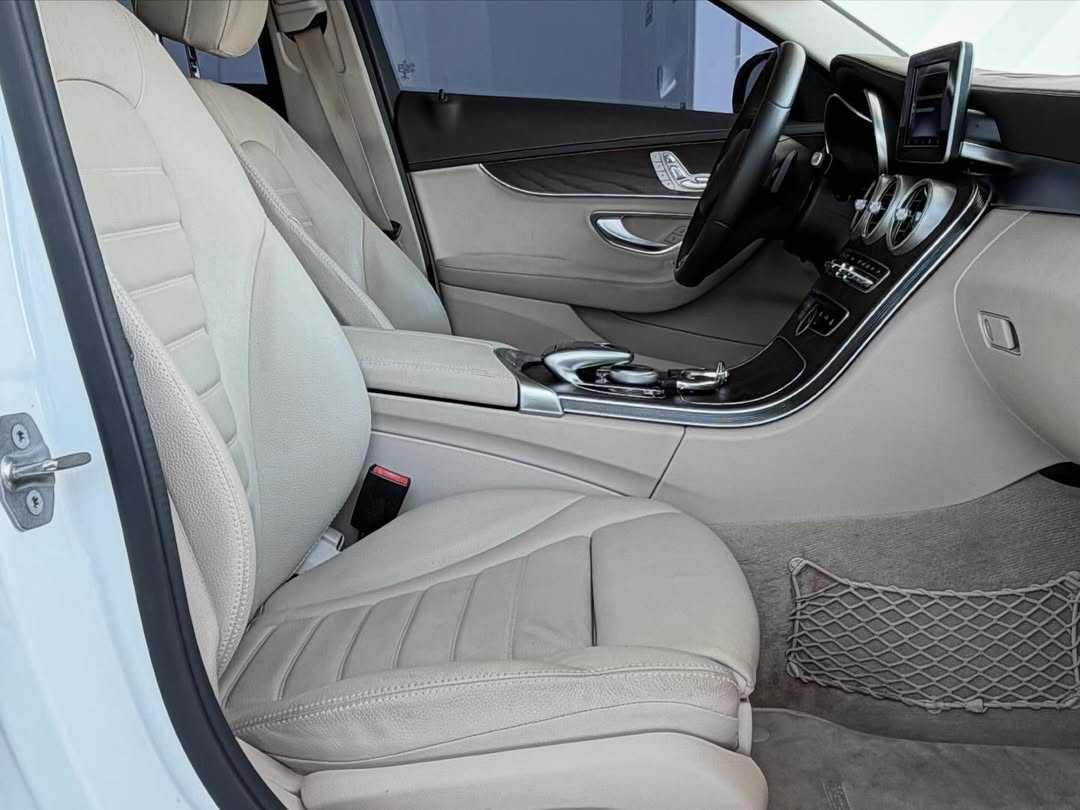 Mercedes Benz C200 2017