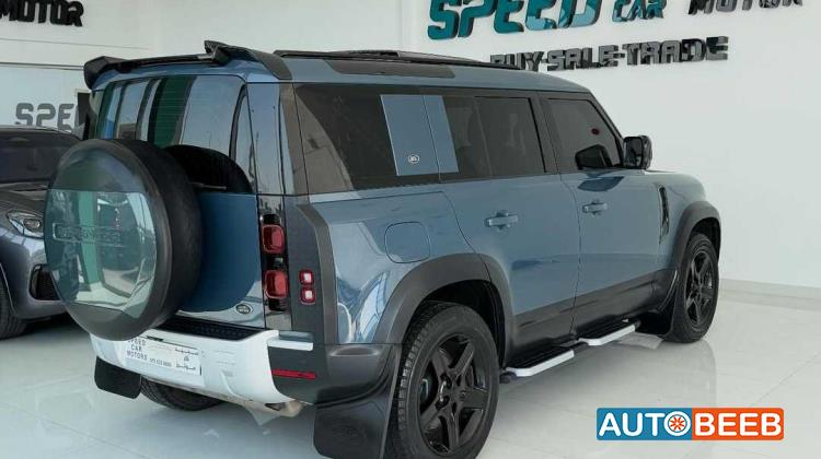 Land Rover Defender 2020