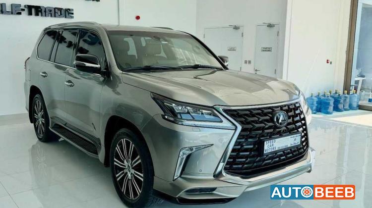 Lexus LX570 2021
