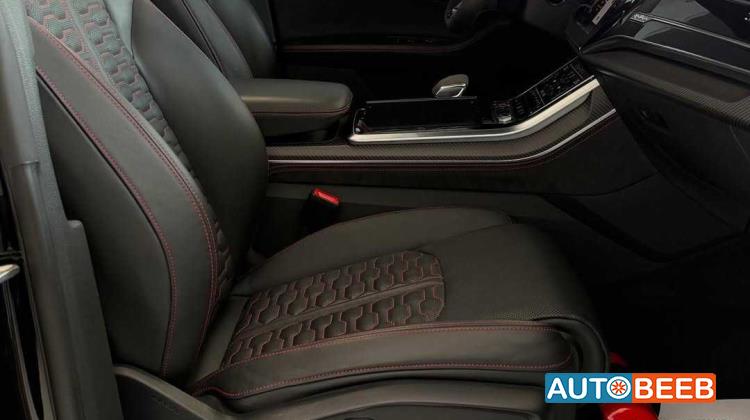 Audi Q8 2021