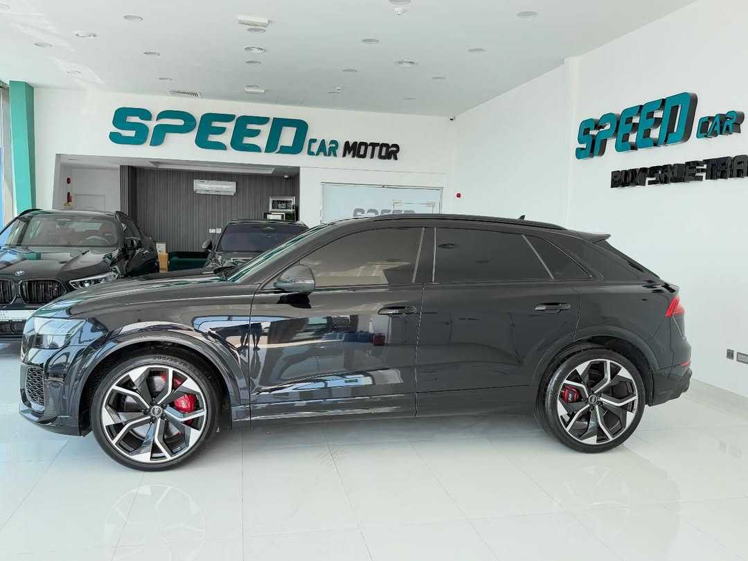 Audi Q8 2021