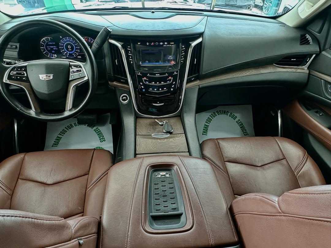 Cadillac Escalade 2017