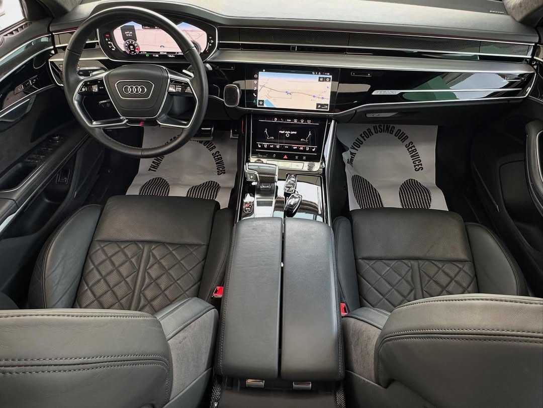 Audi S8 2022