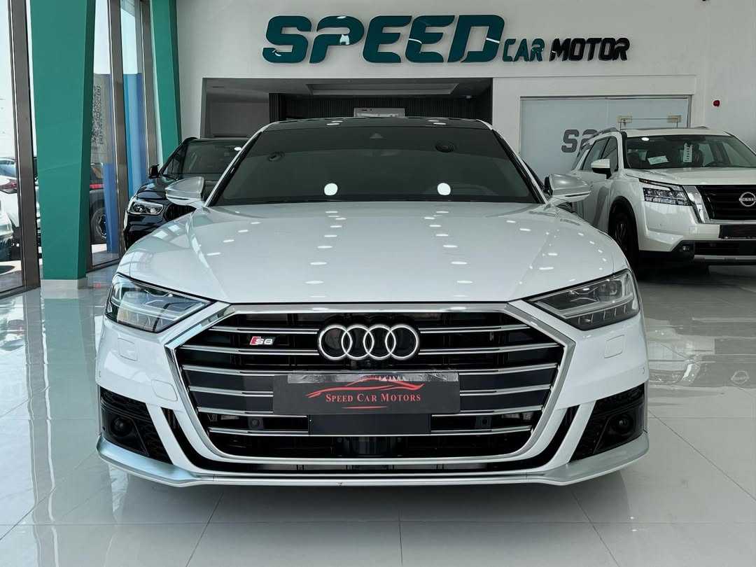 Audi S8 2022