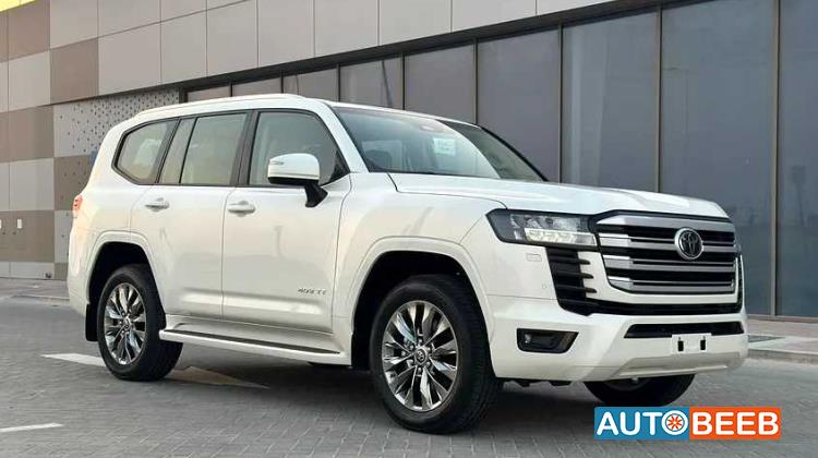 تويوتا لاندكروزر 2025