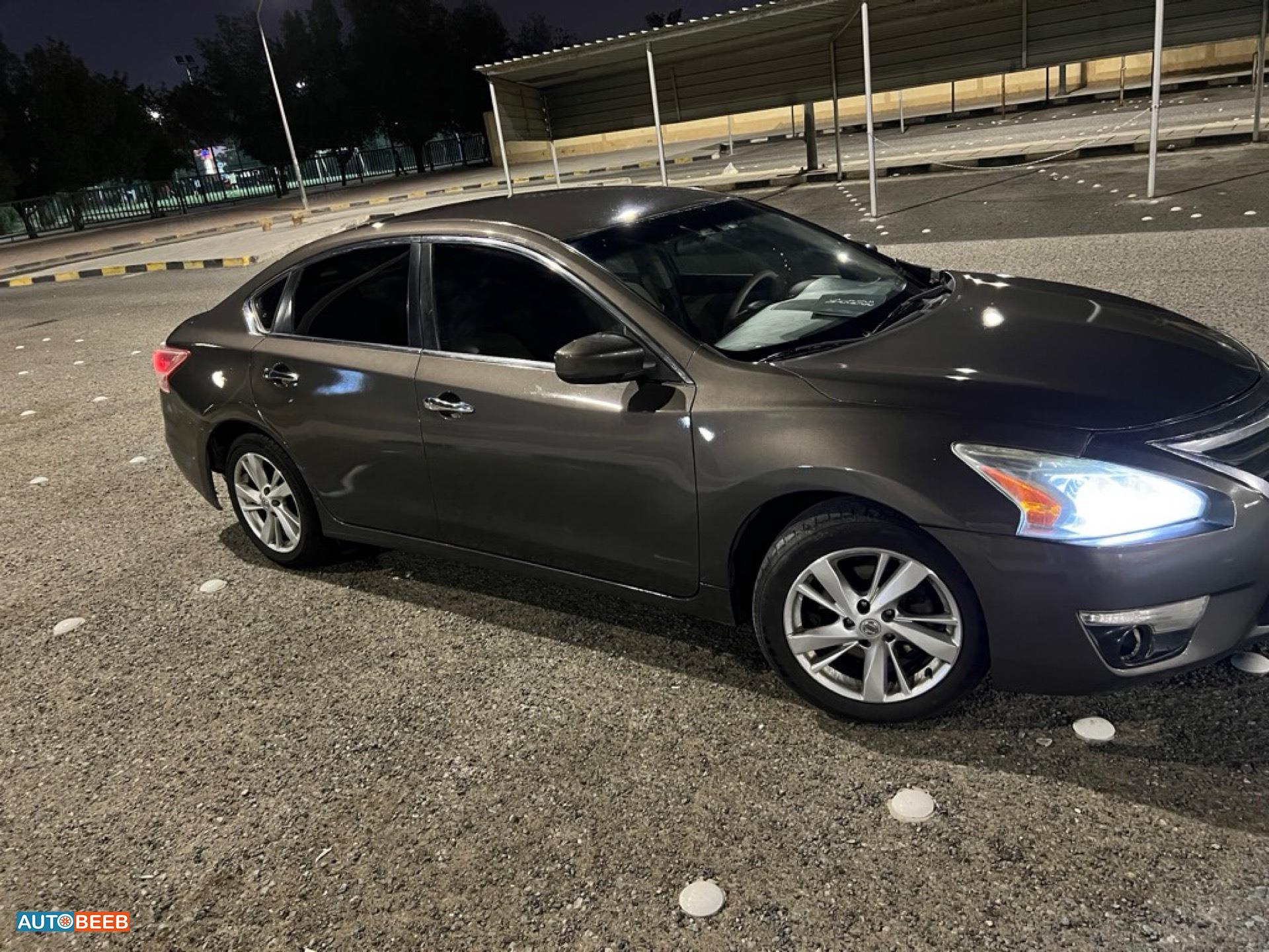 نيسان التيما 2015