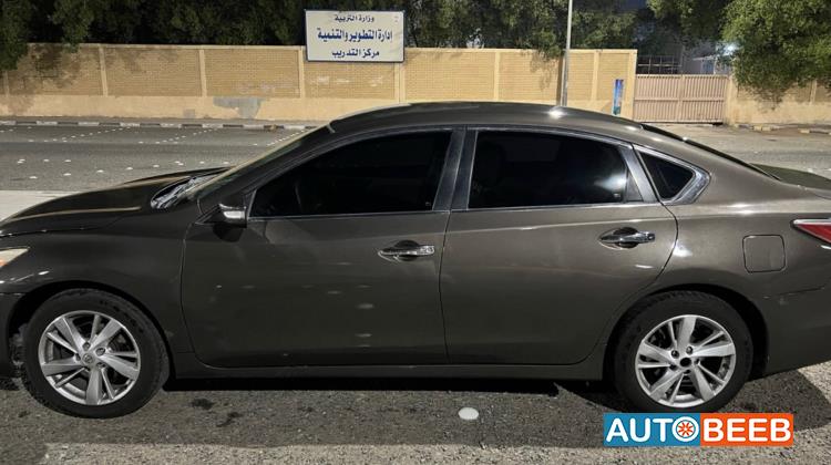 نيسان التيما 2015