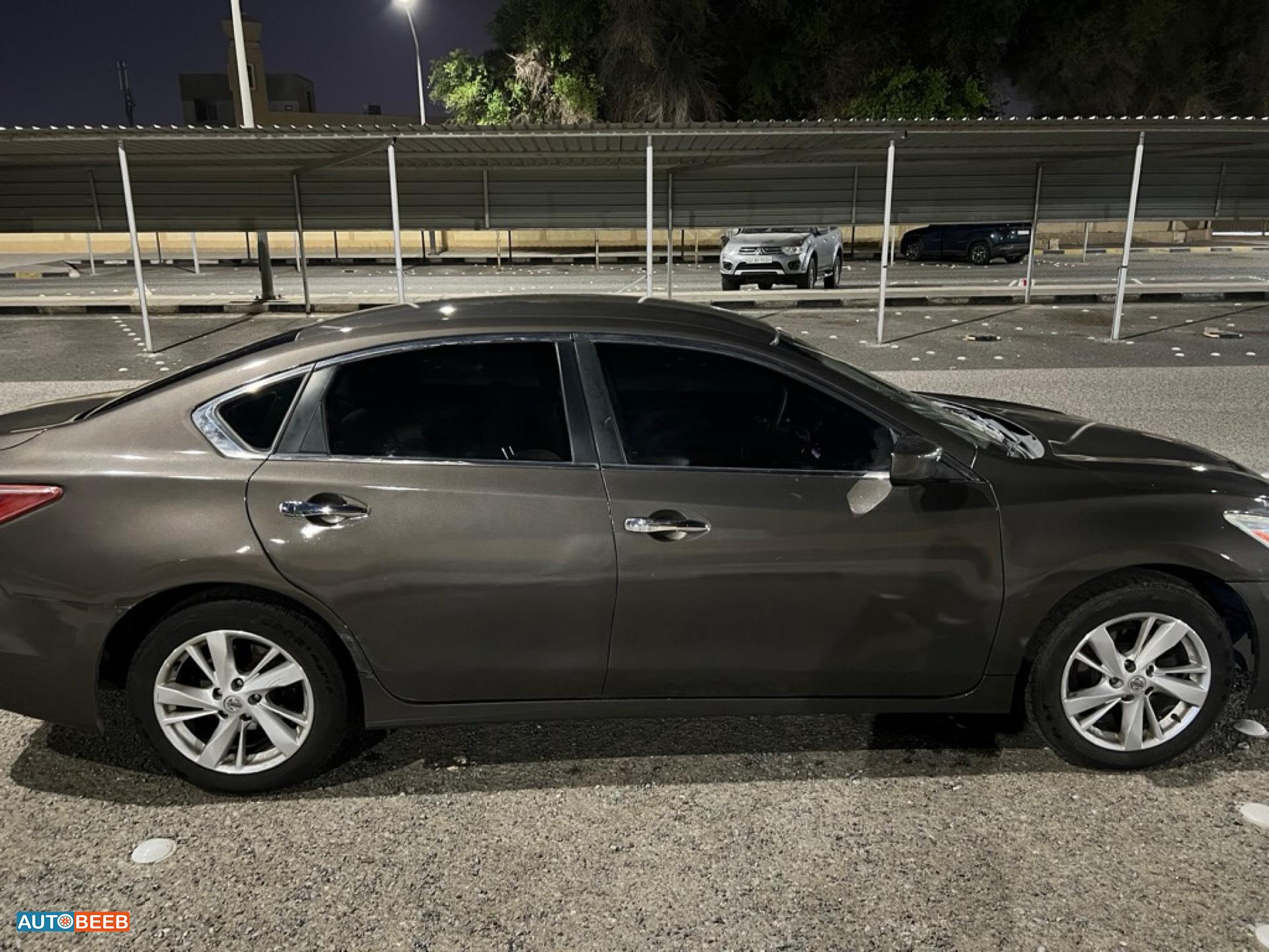 نيسان التيما 2015