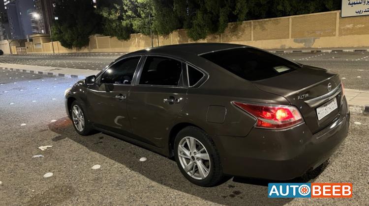 نيسان التيما 2015