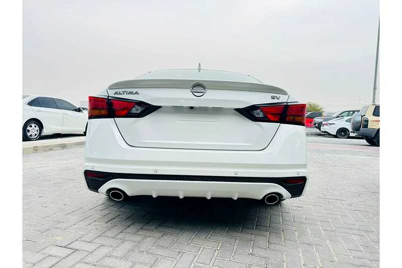 نيسان التيما 2025