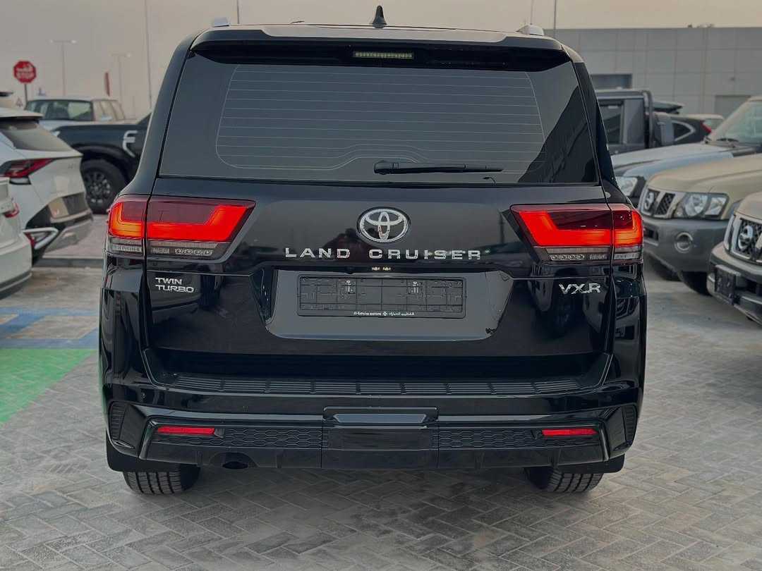 Toyota Land Cruiser 2025