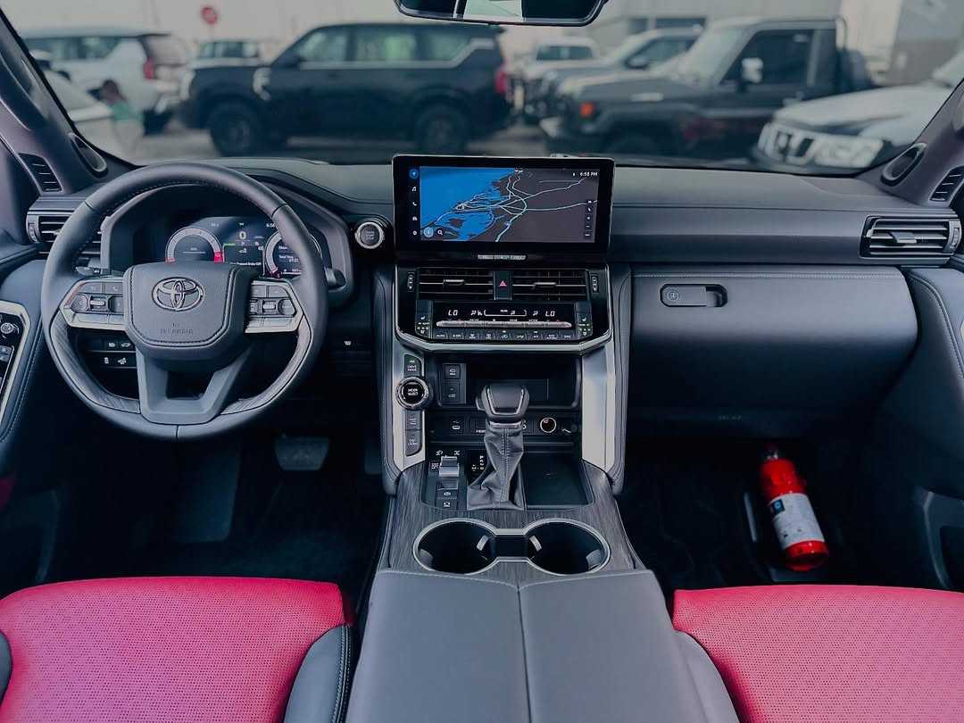 Toyota Land Cruiser 2025