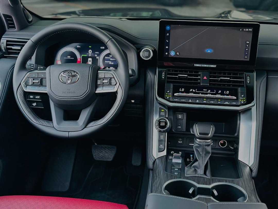 Toyota Land Cruiser 2025