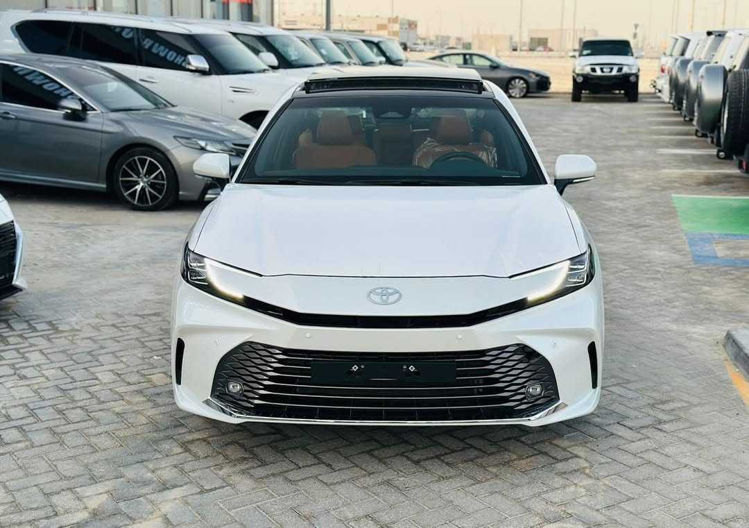 Toyota Camry 2025