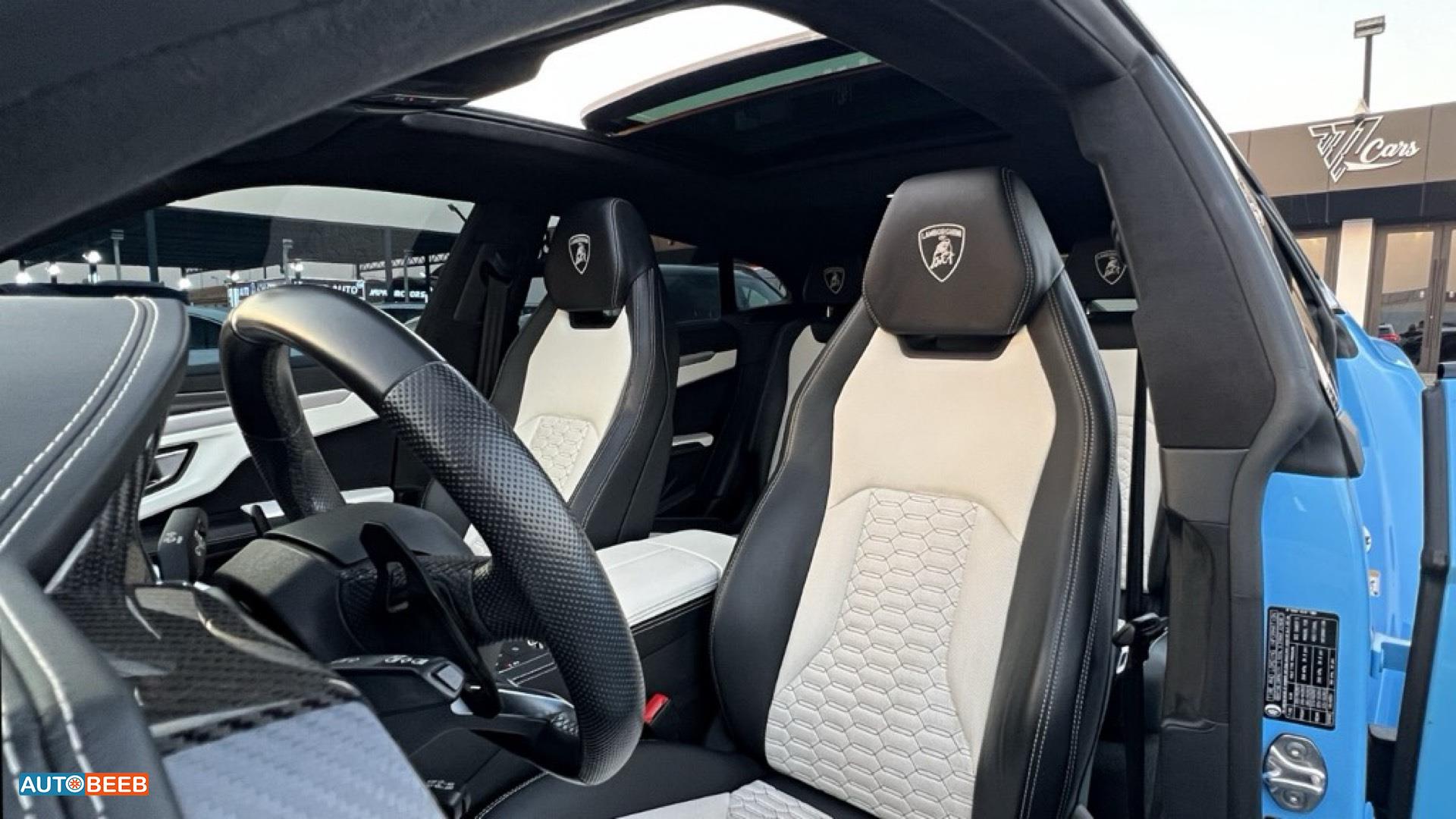 لامبورجيني اوروس 2022