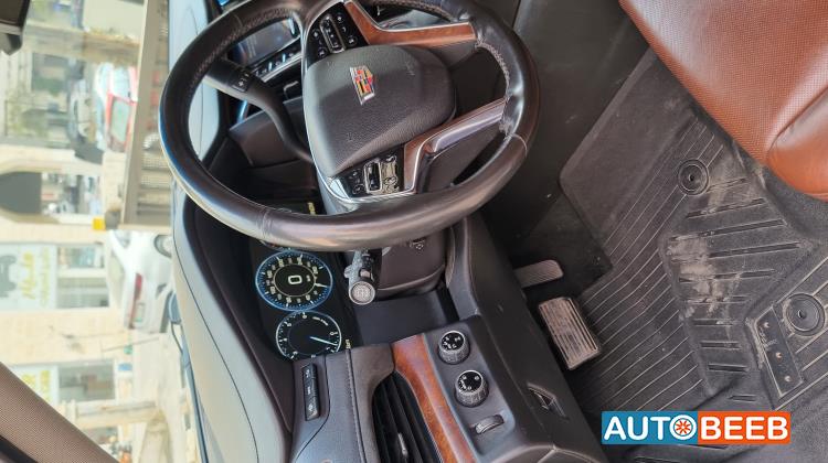 Cadillac Escalade 2015