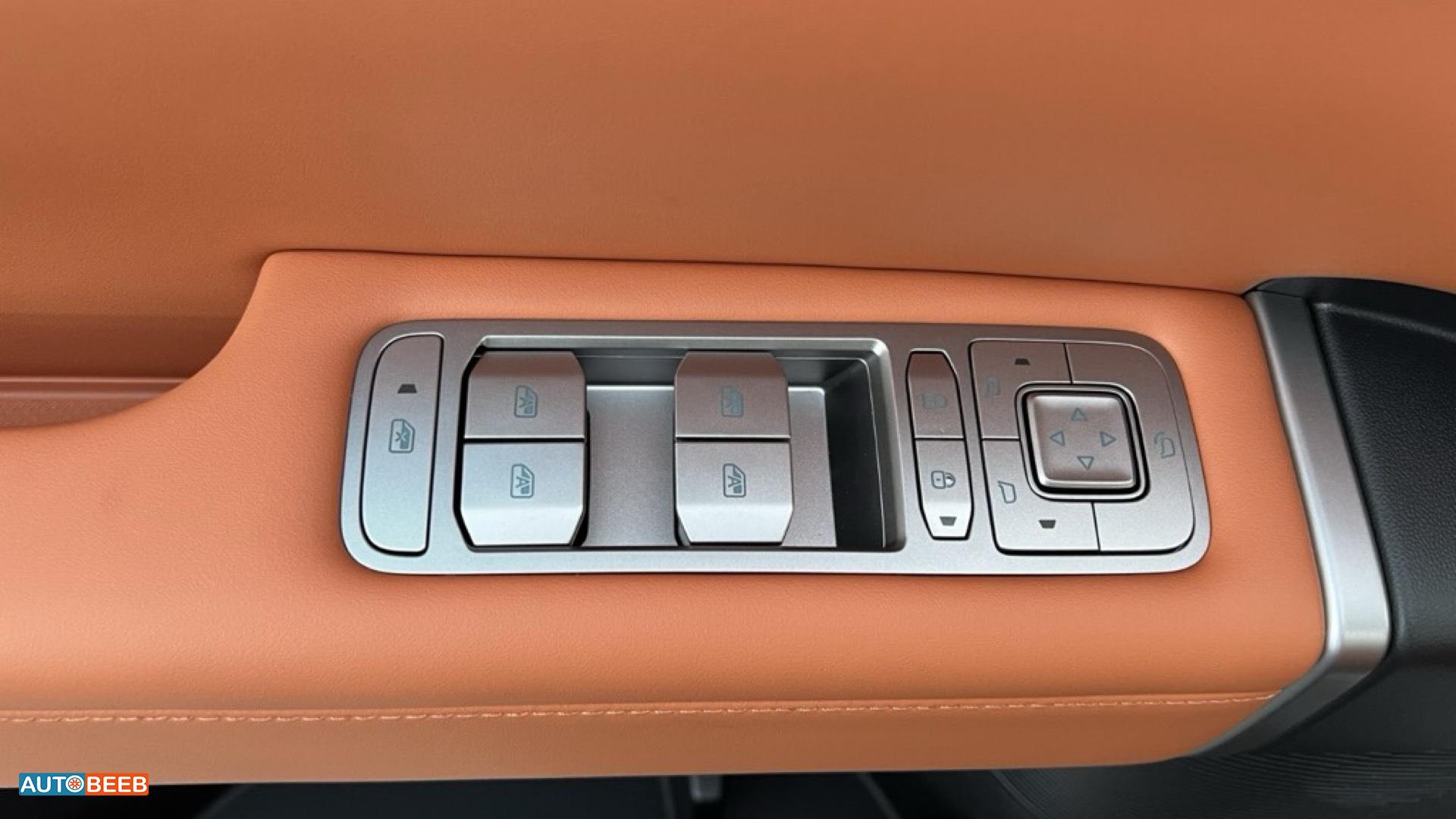 بي واي دي ليوبارد 7 2025