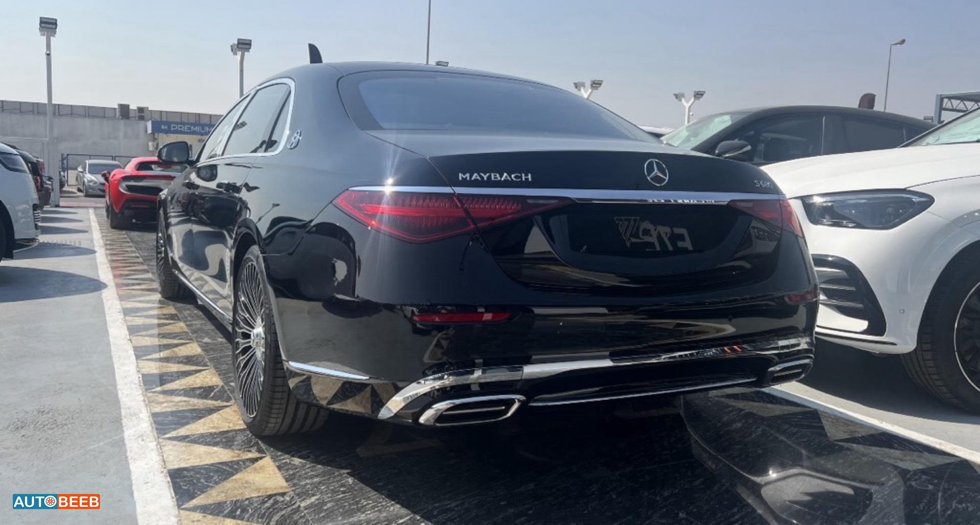 Mercedes Benz Maybach 2023