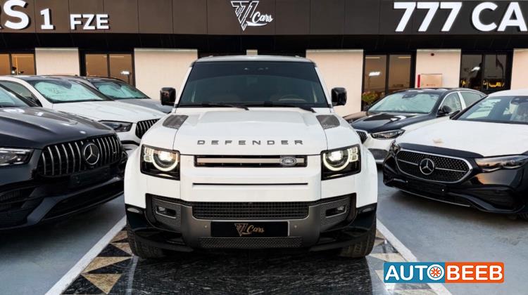 لاندروفر ديفندر 2025