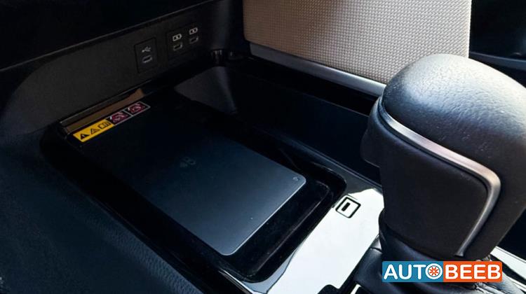 تويوتا كامري 2025