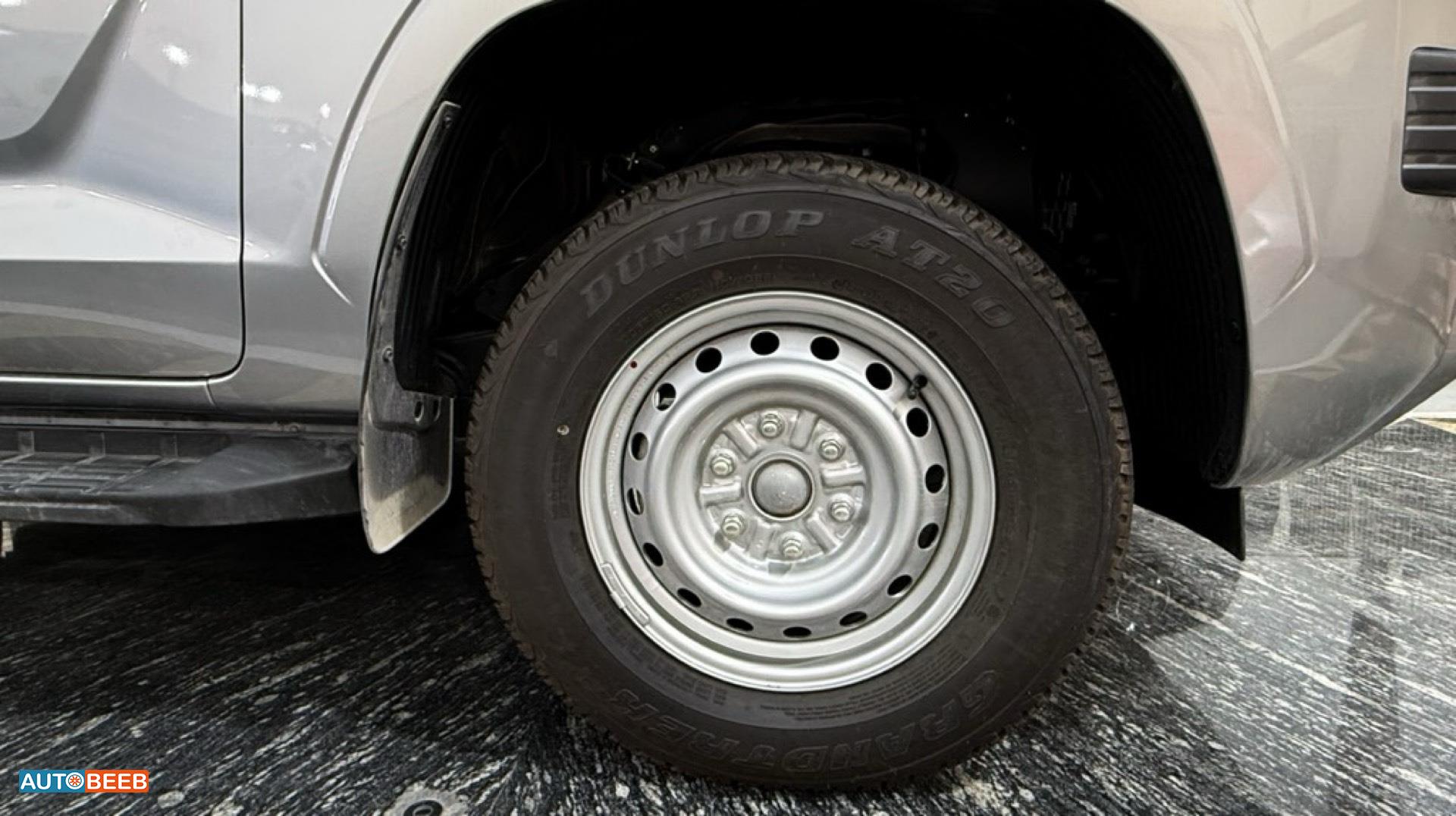 Mitsubishi L200 2025