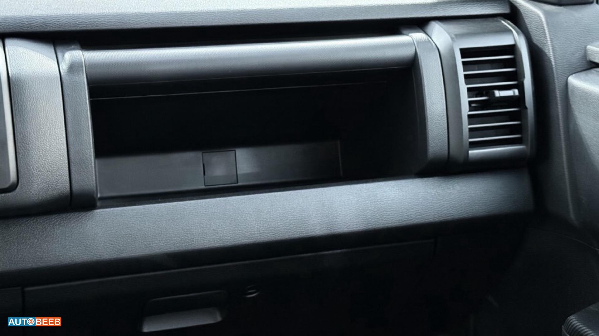 Mitsubishi L200 2025